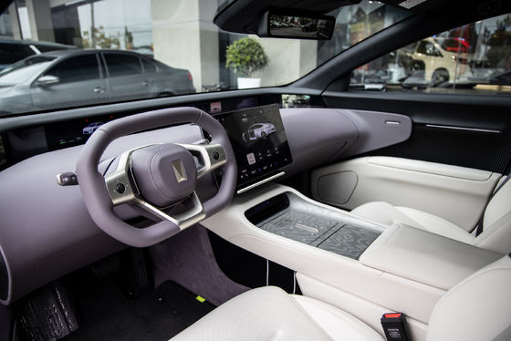 313Ps Potencia total del motor 2024 Changan Avatr 12 Extremadamente largo alcance Energía Vehículo eléctrico