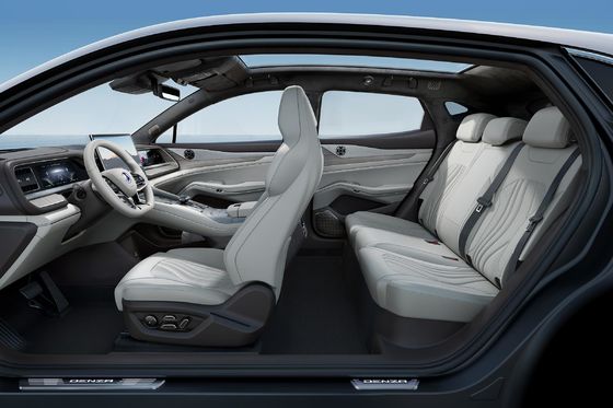 230KW Potencia total BYD DENZA N7 eléctrico de alta velocidad PEV Coches deportivos EV Sedan para adultos