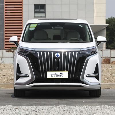 DENZA D9 4x4 MPV 7 plazas 103.36kWh Capacidad de la batería Dual motor Mediano-Gran tamaño