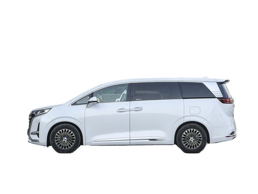 DENZA D9 4x4 MPV 7 plazas 103.36kWh Capacidad de la batería Dual motor Mediano-Gran tamaño
