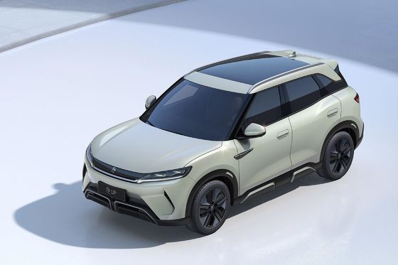 401KM de largo alcance batería de litio hierro fosfato BYD YUAN UP 2WD pequeño SUV EV para su