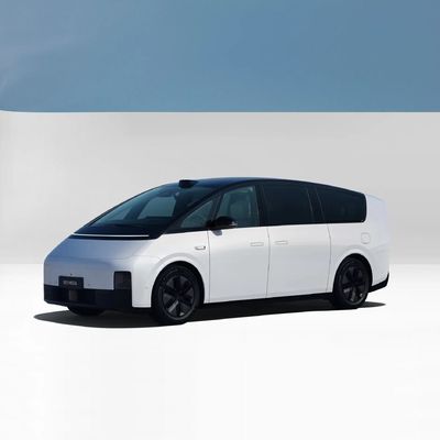 5.5s Tiempo de aceleración a 100km Lixiang Mega L7 L8 L9 de MPV superior de mediano para familias grandes