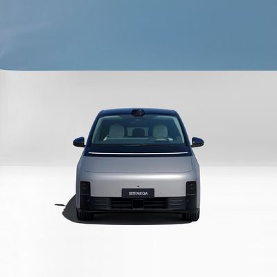 Lixiang Mega 7 asientos MPV 4WD Carro eléctrico puro con 400kW potencia máxima 5350x1965x1850