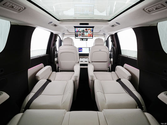 Lixiang Mega 7 asientos MPV 4WD Carro eléctrico puro con 400kW potencia máxima 5350x1965x1850