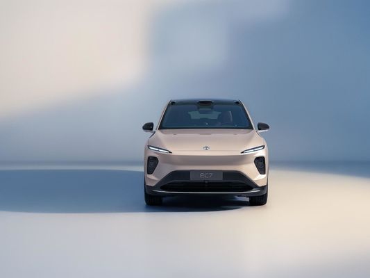 Red NIO Carro eléctrico EC7 EC6 ES6 ES8 2024 BAZA DE RUEDAS 2960 mm Vehículo energético Weilai