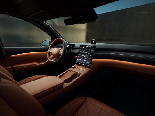 Red NIO Carro eléctrico EC7 EC6 ES6 ES8 2024 BAZA DE RUEDAS 2960 mm Vehículo energético Weilai