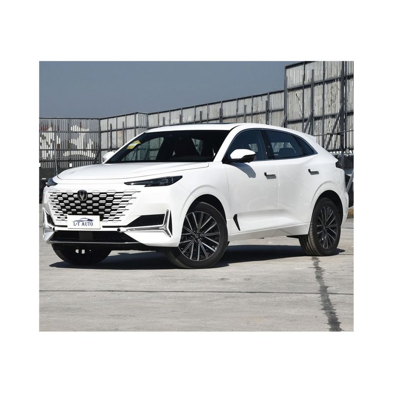 Changan UNI K Hybrid Car AWD SUV de tamaño medio La combinación perfecta de estilo y potencia