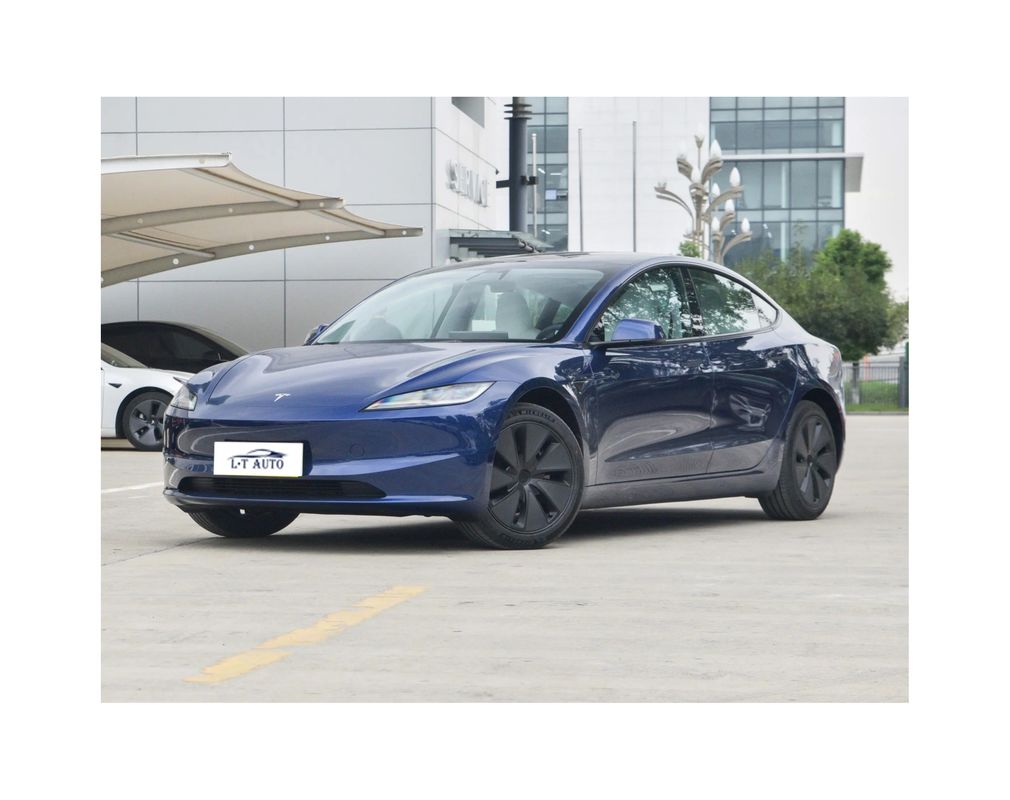 El vehículo deportivo eléctrico de Tesla modelo 2024 con tracción total de larga distancia con alcance de 713 km