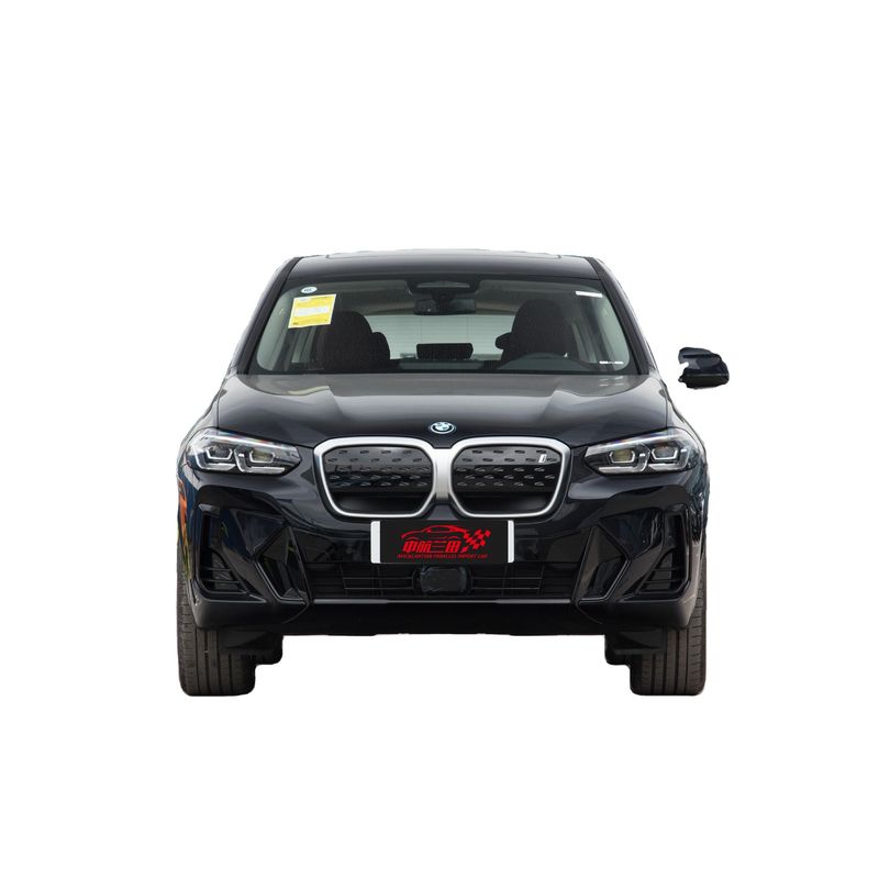 BMW iX3 coche de patrulla eléctrico 4 o 5 asientos potencia total 210kw velocidad máxima 180kw/h