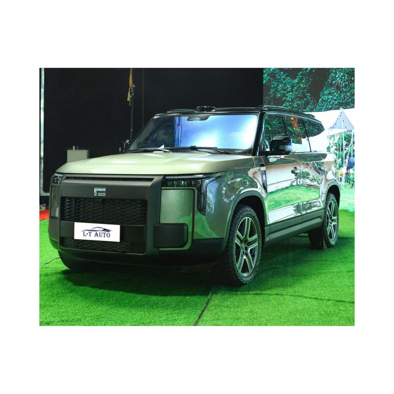 6 asientos 2024 BAIC EV Stone 01 1.5T SUV híbrido longitud 5050mm ancho 1980mm altura 1869mm