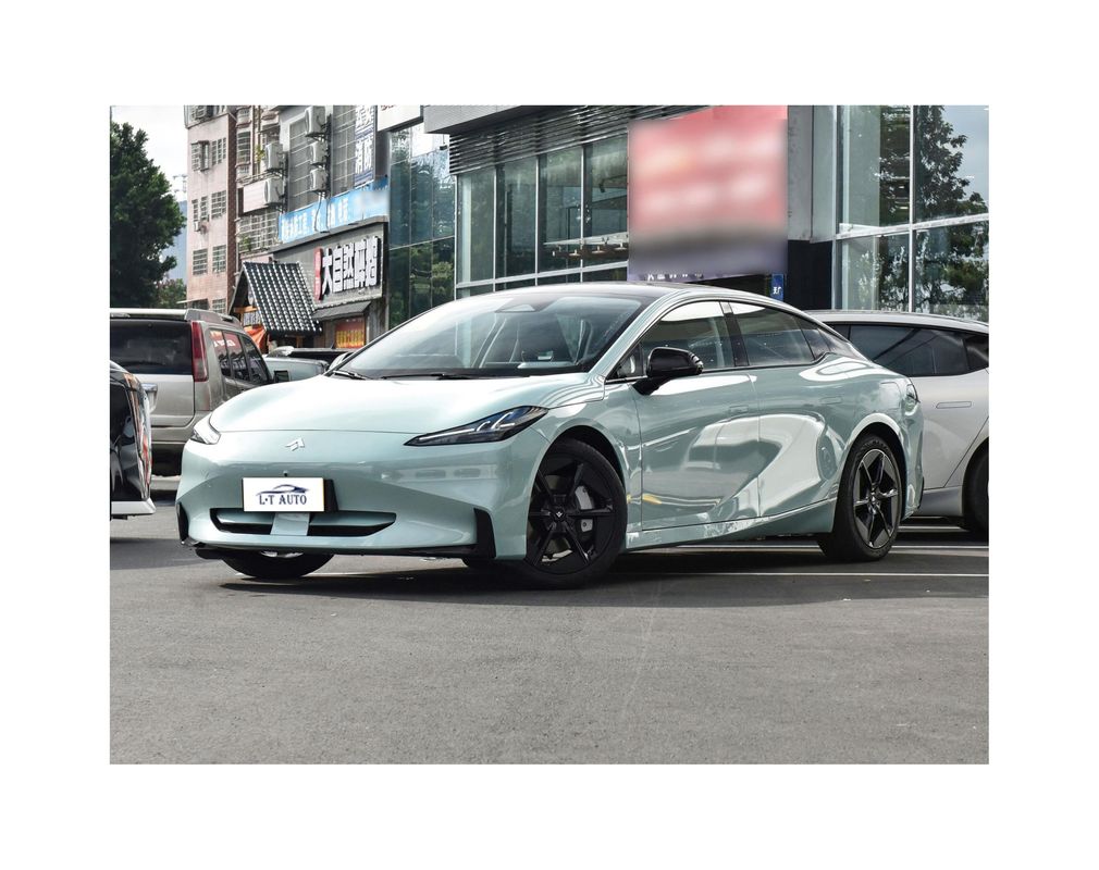 2024 Super Sedán chino EV Coche Máxima potencia 340Ps Máximo par 430Nm Gran valor